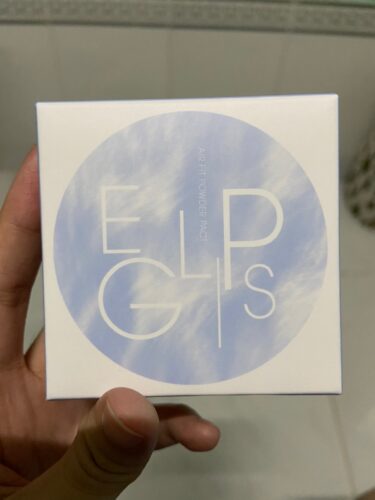Eglips Air Fit Powder Pact photo review